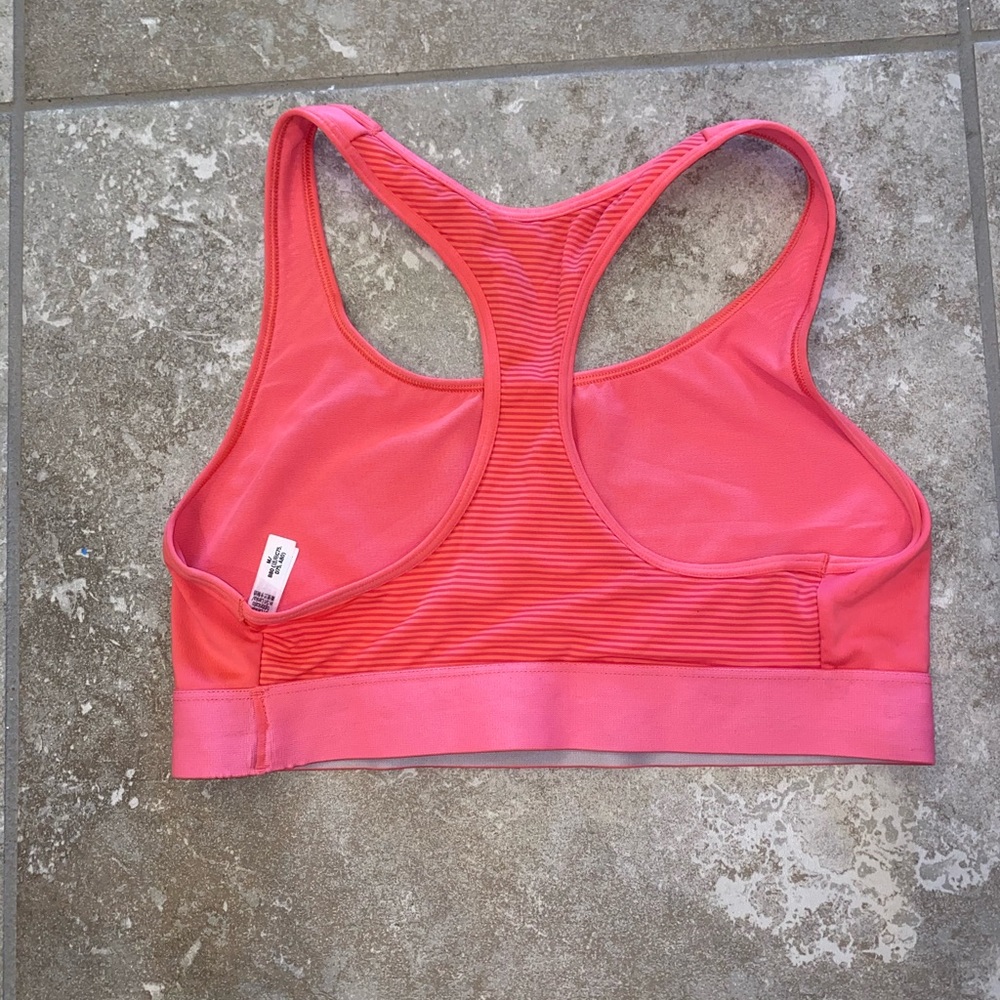 Victoria’s Secret PINK sports bra. Size Medium NEW